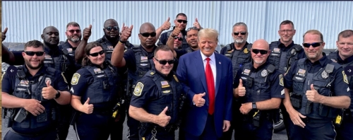 trump-officers